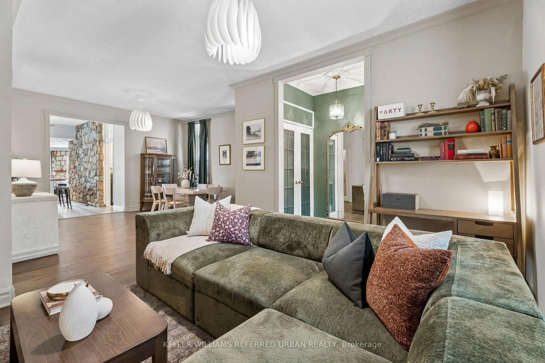 Photo 11 of 84 Smith Avenue, Hamilton, Landsdale — HOMEH