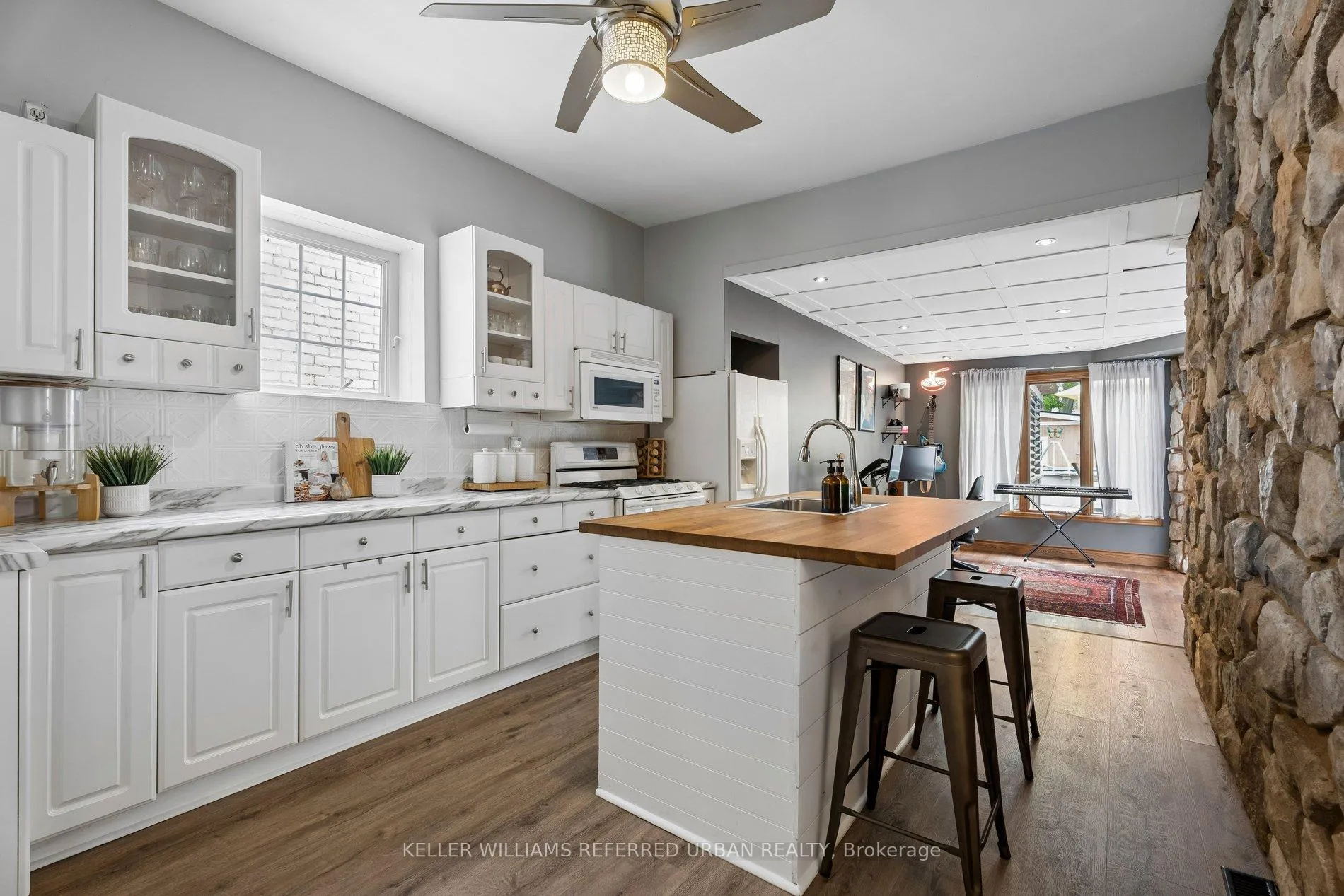 Photo 17 of 84 Smith Avenue, Hamilton, Landsdale — HOMEH