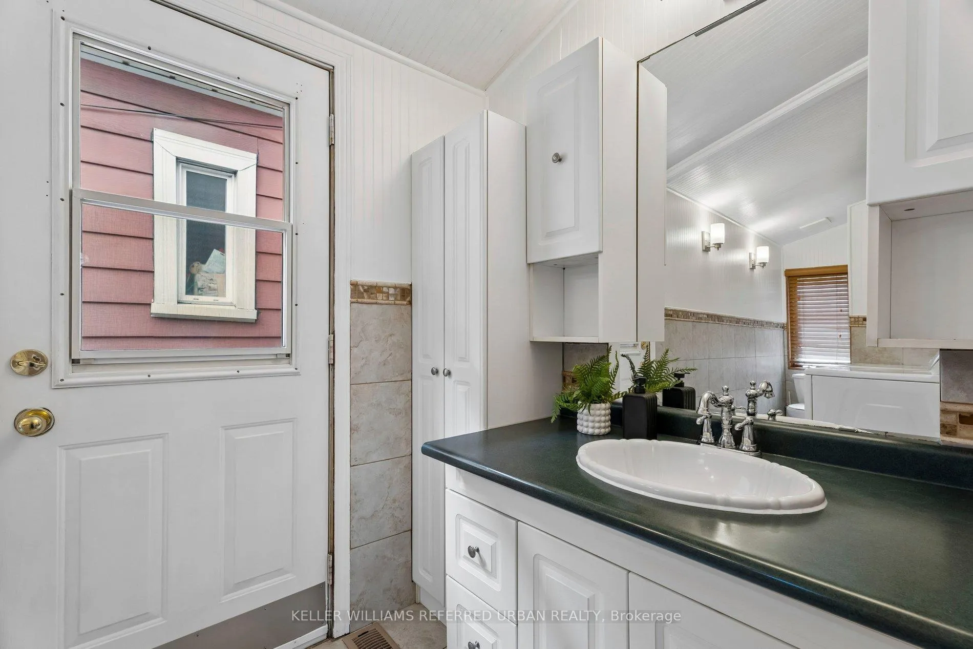 Photo 26 of 84 Smith Avenue, Hamilton, Landsdale — HOMEH