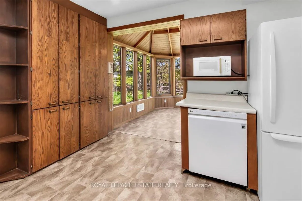 Photo 12 of 103 Pegasus Trail, Scarborough, Woburn — HOMEH