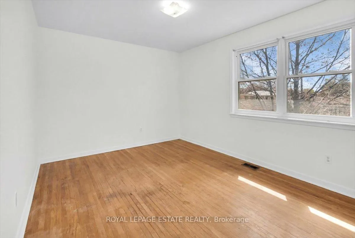 Photo 22 of 103 Pegasus Trail, Scarborough, Woburn — HOMEH