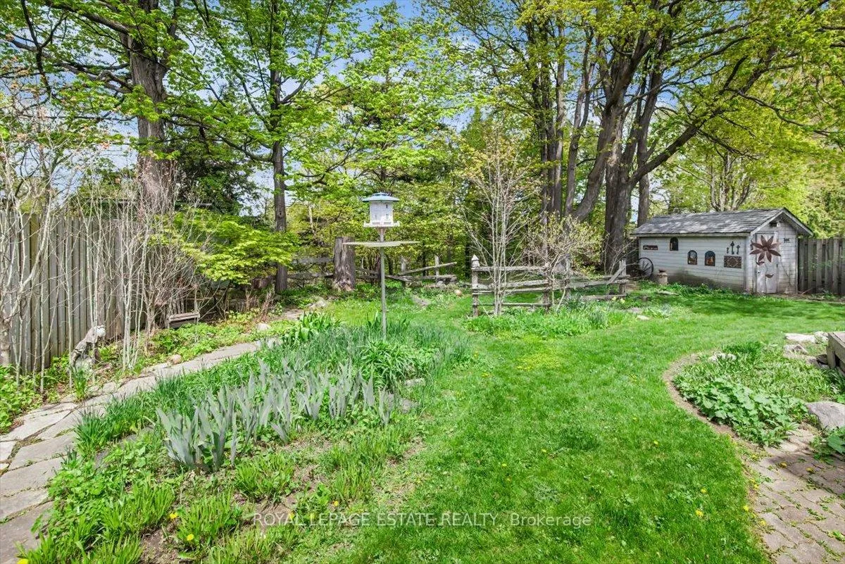 Photo 35 of 103 Pegasus Trail, Scarborough, Woburn — HOMEH