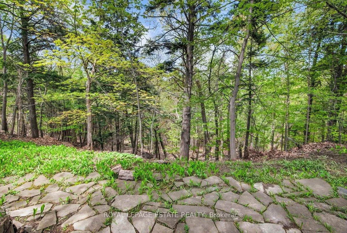 Photo 43 of 103 Pegasus Trail, Scarborough, Woburn — HOMEH