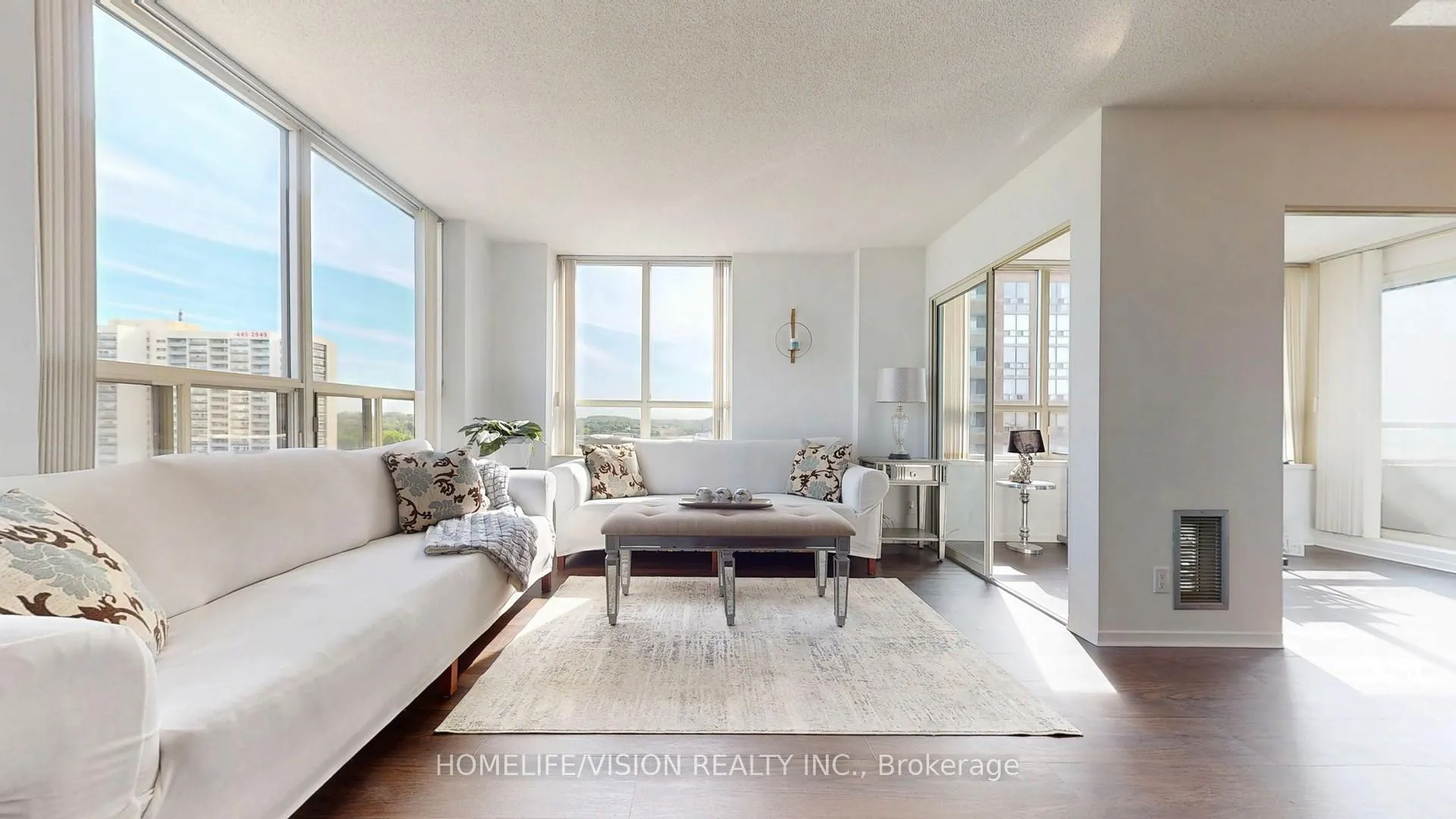 Photo 6 of Unit 1706, 205 Wynford Drive, Toronto, Flemingdon Park — HOMEH