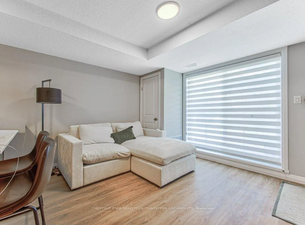 Photo 6 of Unit B11, 410 Northfield Drive, Waterloo, Colonial Acres — HOMEH