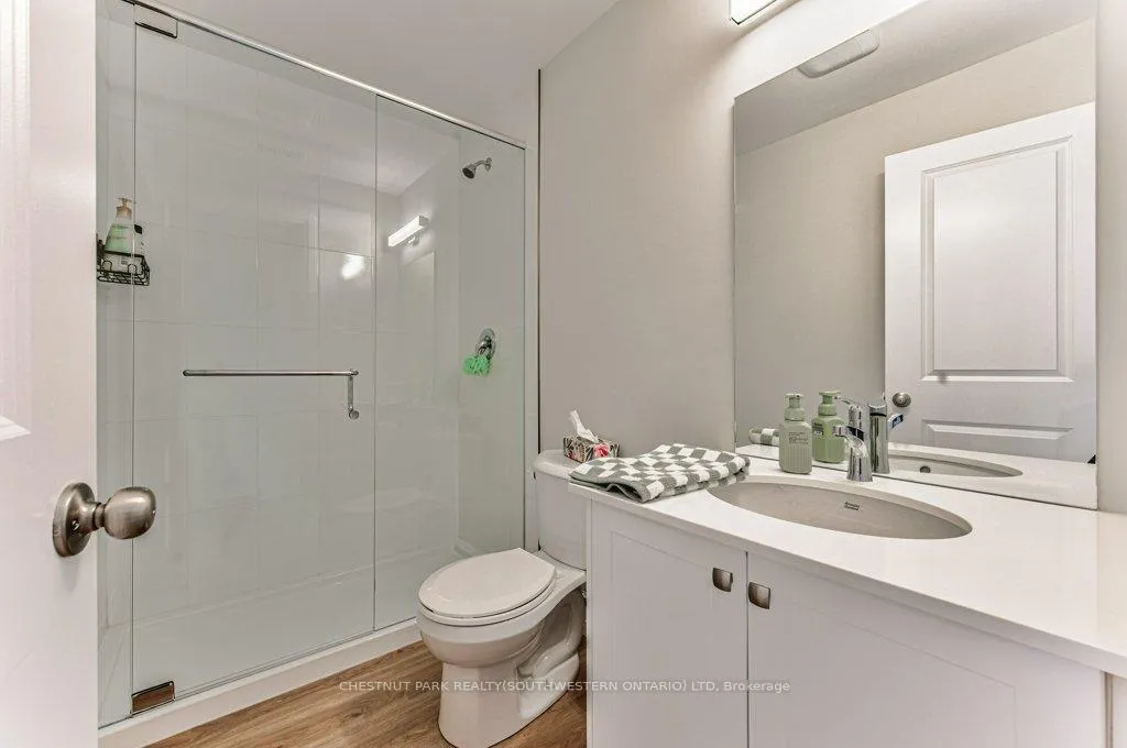 Photo 12 of Unit B11, 410 Northfield Drive, Waterloo, Colonial Acres — HOMEH