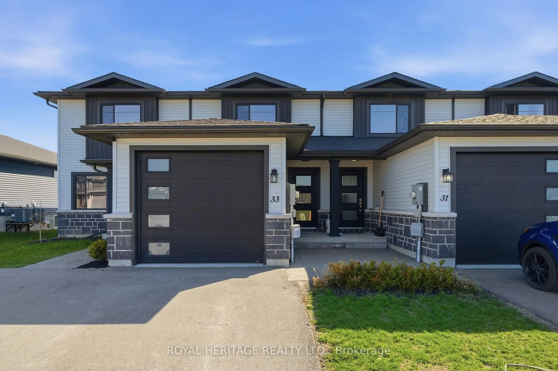 Photo 1 of 33 Dewal Place, Belleville, Belleville Ward — HOMEH