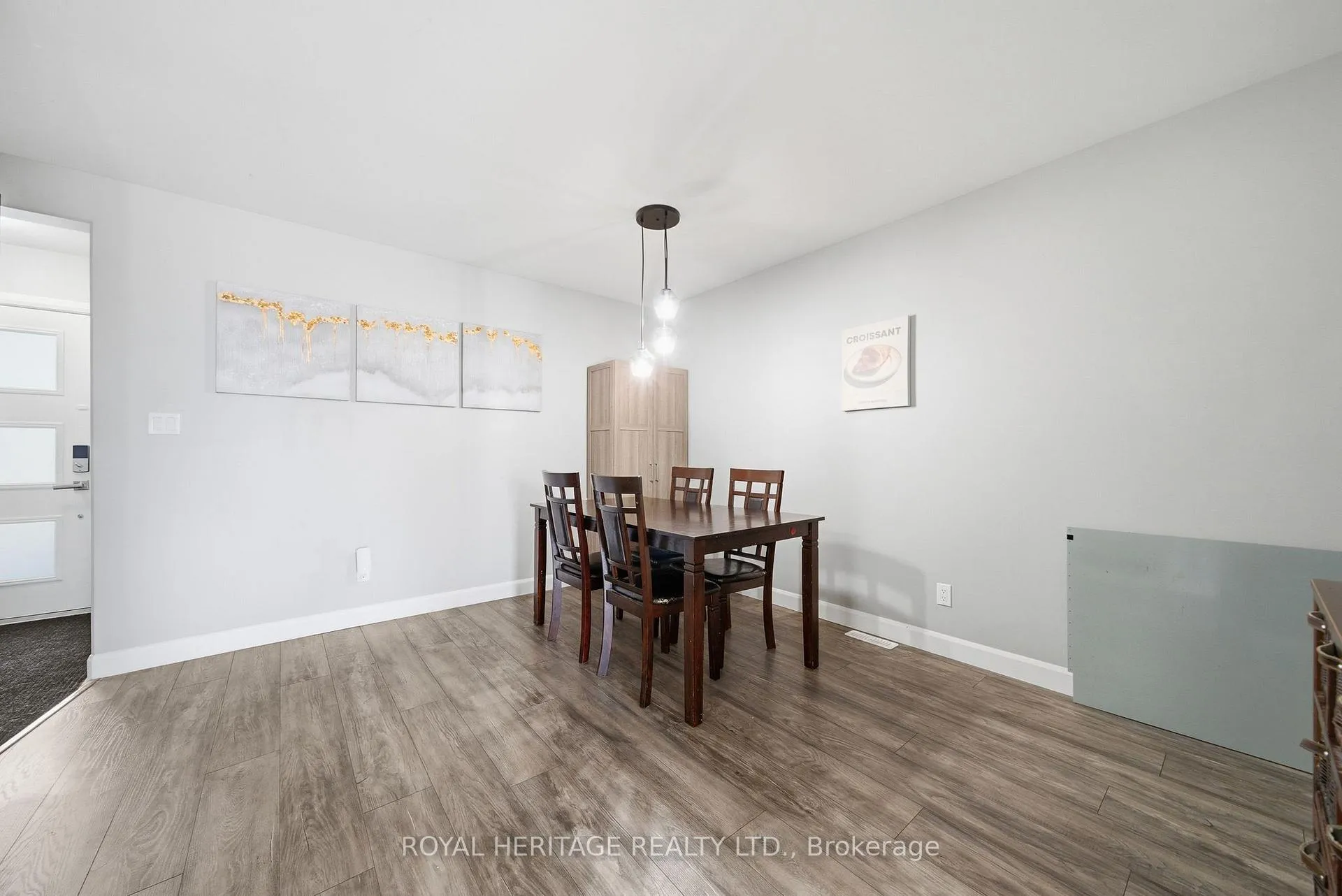 Photo 9 of 33 Dewal Place, Belleville, Belleville Ward — HOMEH
