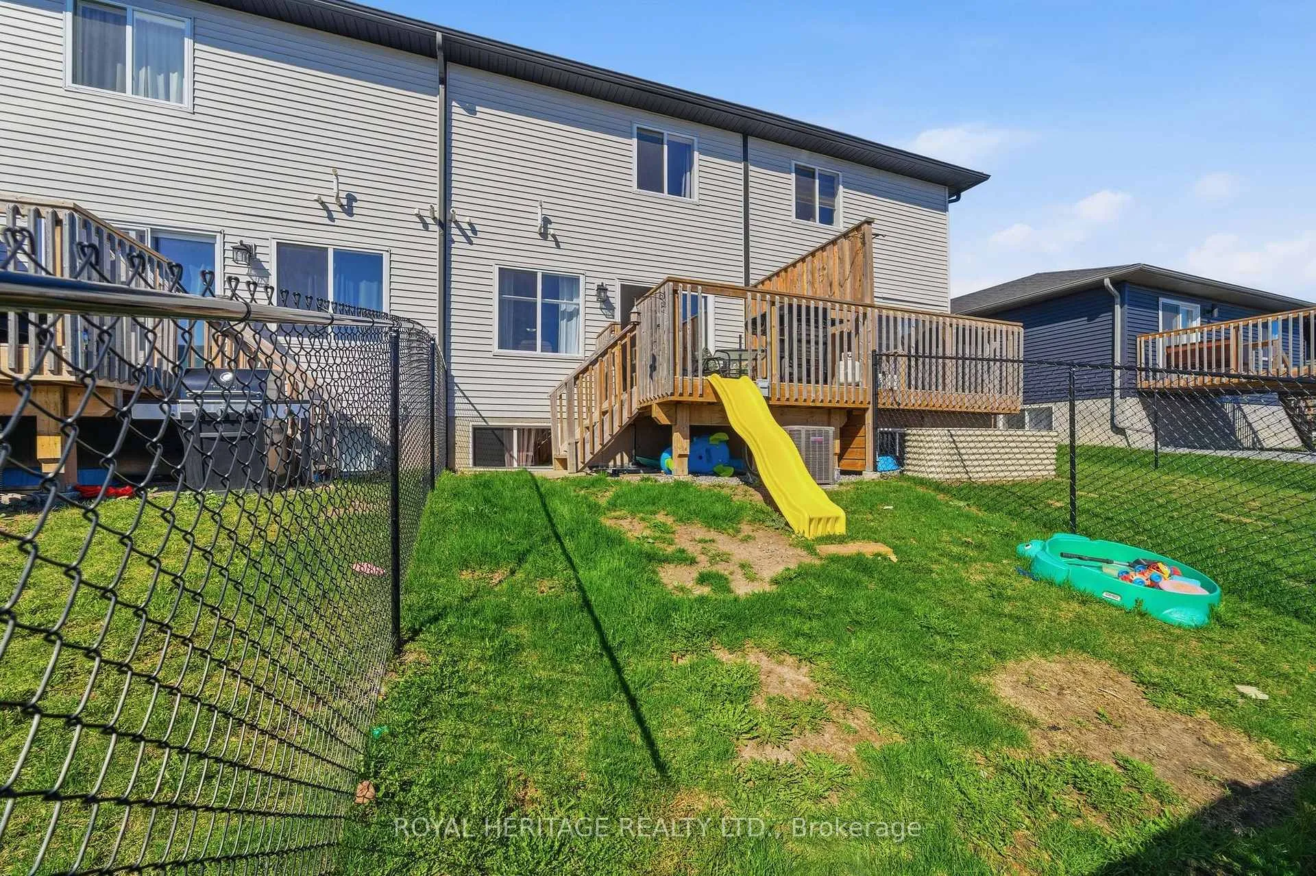 Photo 43 of 33 Dewal Place, Belleville, Belleville Ward — HOMEH