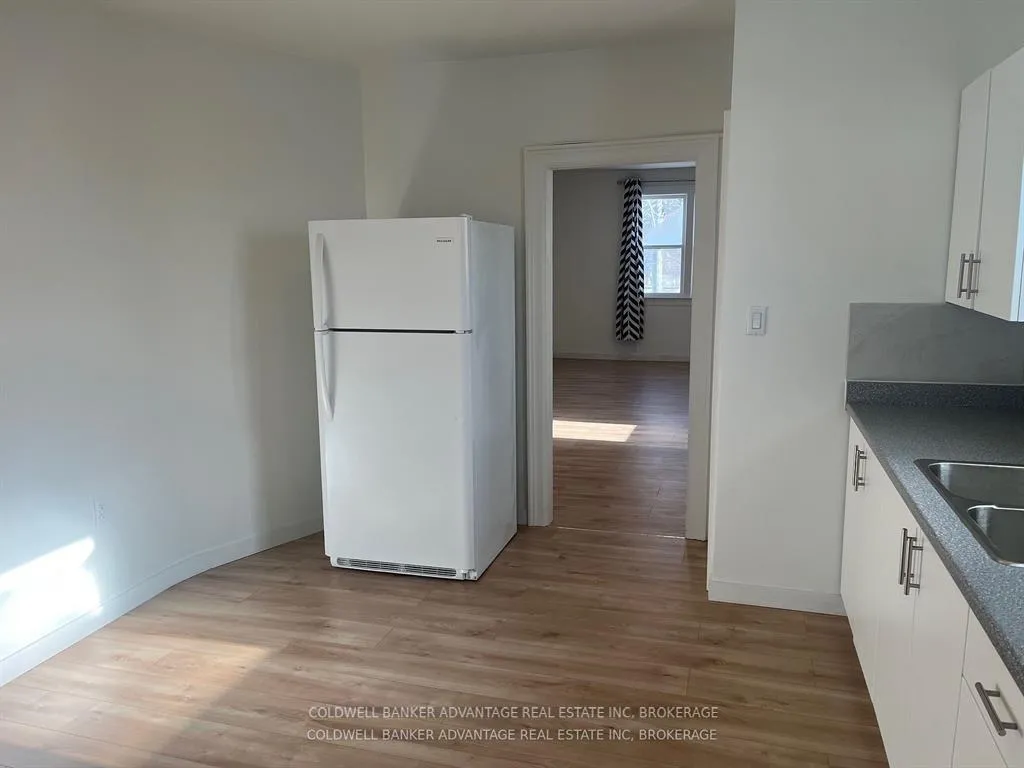 Photo 2 of Unit upper, 832 King Street, Port Colborne, Main Street — HOMEH