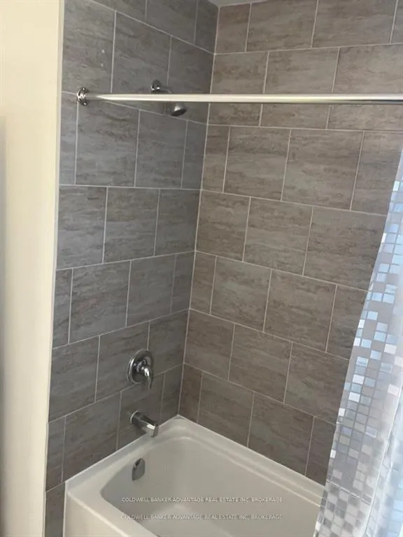 Photo 9 of Unit upper, 832 King Street, Port Colborne, Main Street — HOMEH