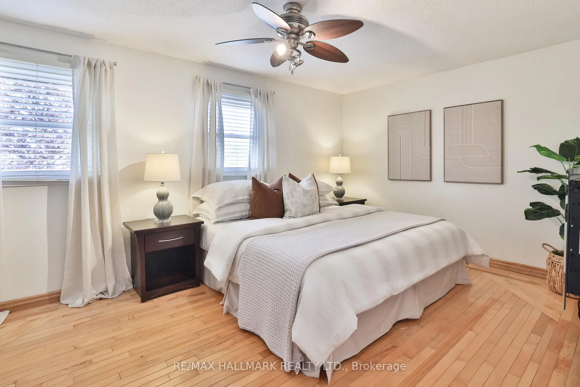 Photo 13 of 192 Martindale Crescent, Brampton, Brampton West — HOMEH