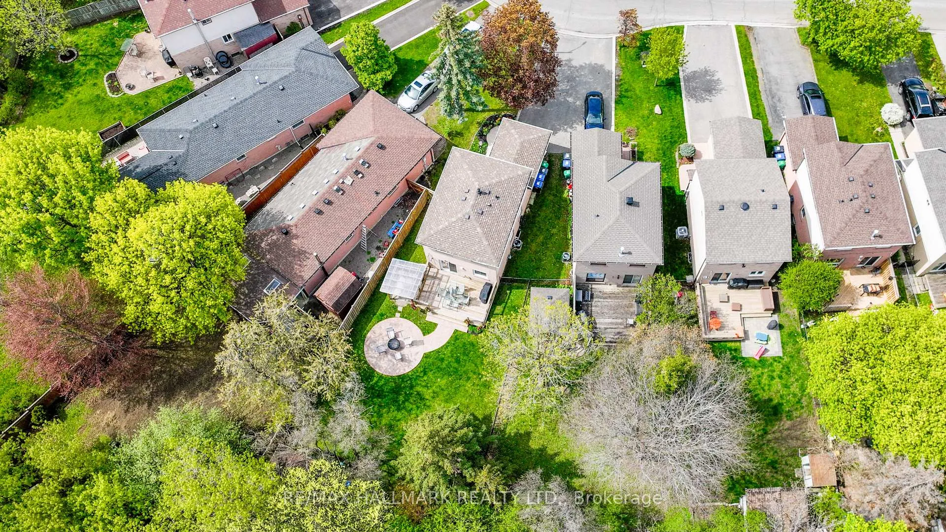 Photo 29 of 192 Martindale Crescent, Brampton, Brampton West — HOMEH