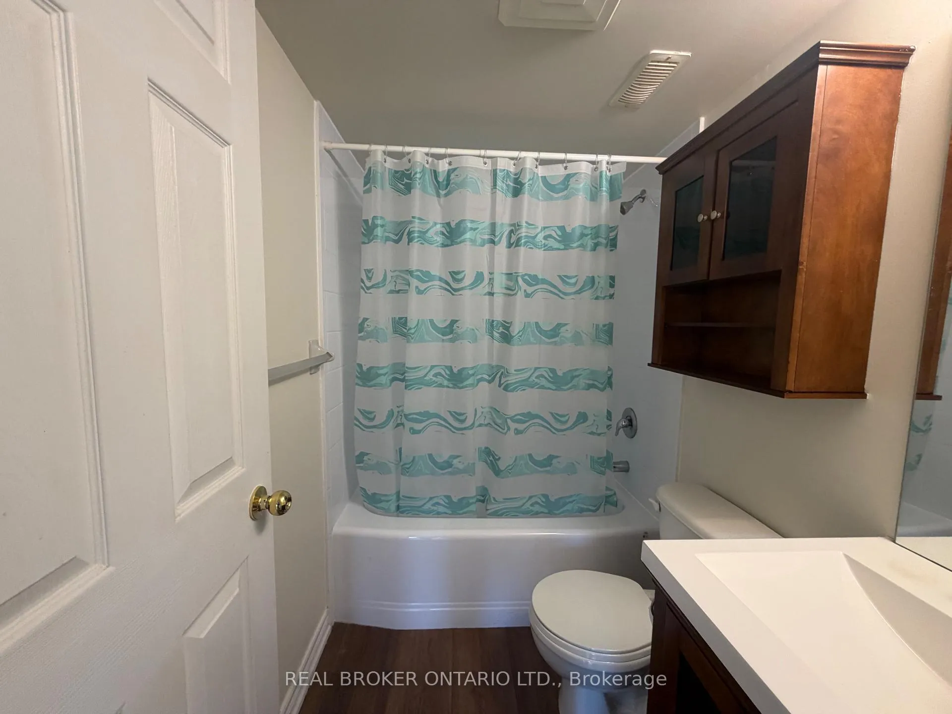 Photo 10 of Unit 108, 4140 Foxwood Drive, Burlington, Tansley — HOMEH