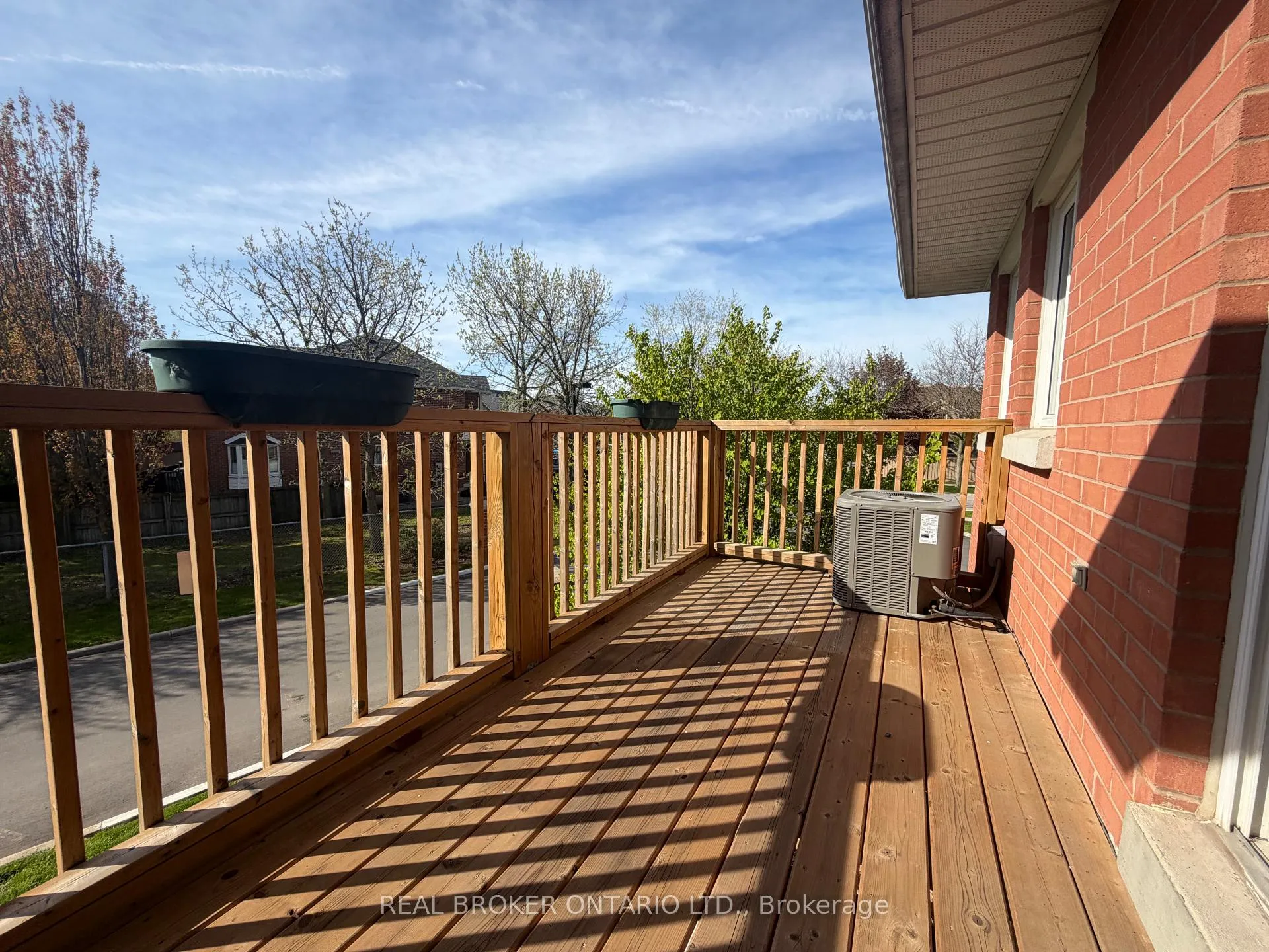 Photo 12 of Unit 108, 4140 Foxwood Drive, Burlington, Tansley — HOMEH