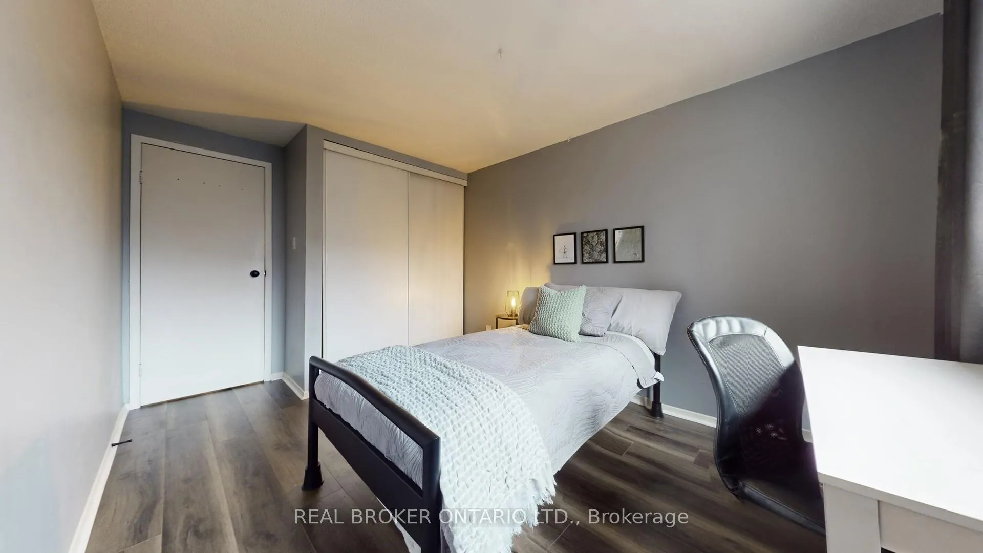 Photo 15 of 12 Woodglen Way, Markham, Unionville — HOMEH