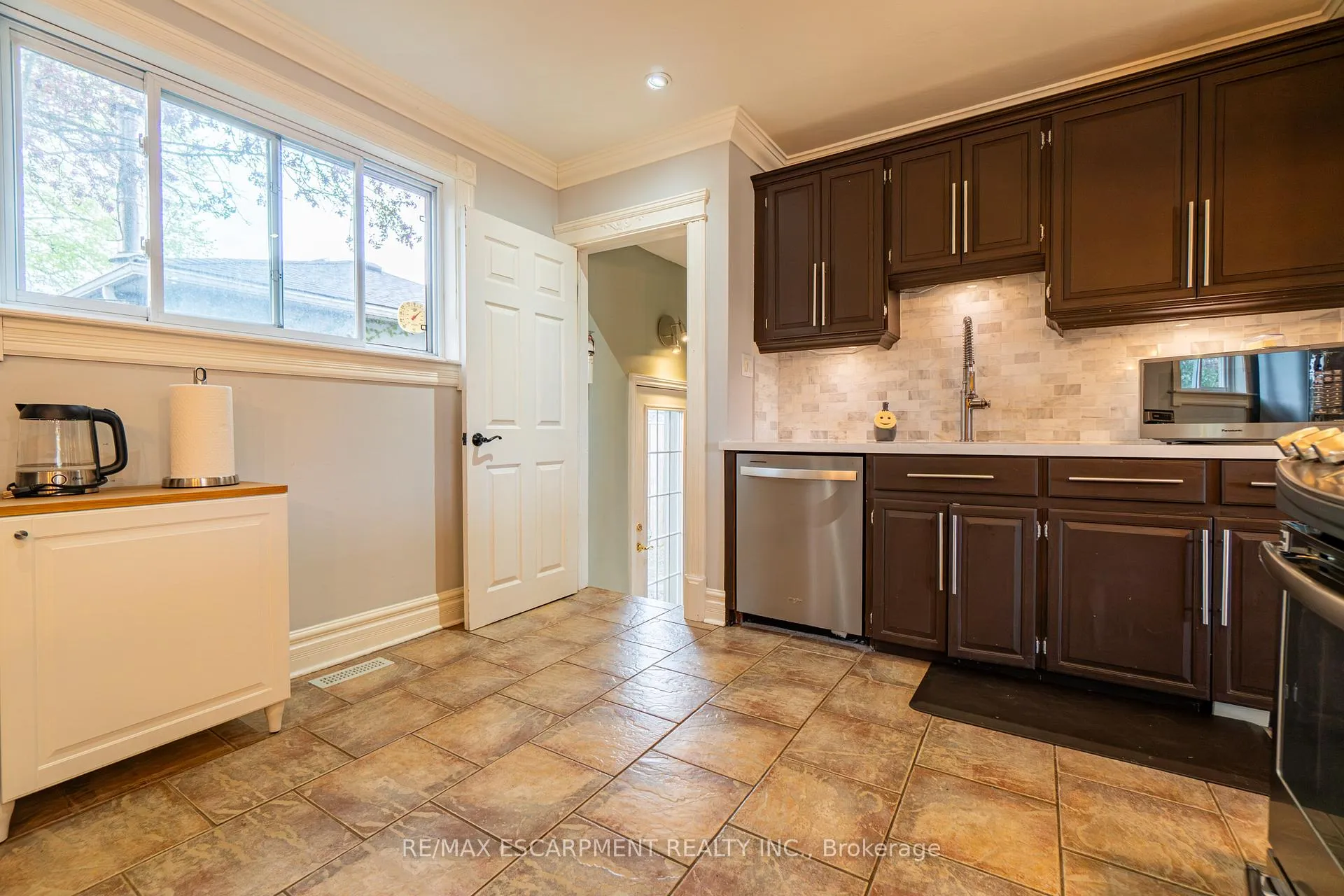 Photo 9 of 5349 Bromley Road, Burlington, Appleby — HOMEH