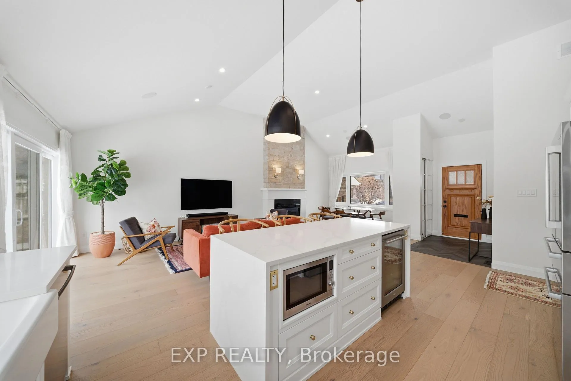Photo 14 of 89 Norice Street, Ottawa, Meadowlands/Crestview — HOMEH