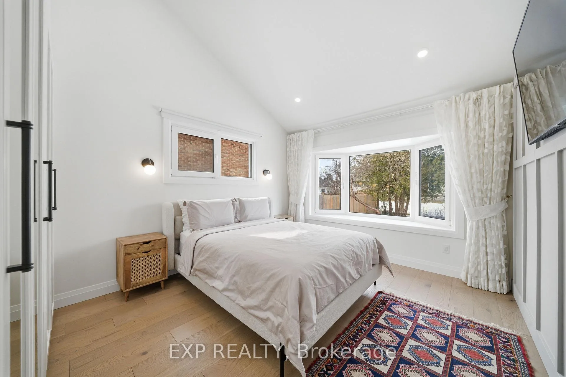 Photo 24 of 89 Norice Street, Ottawa, Meadowlands/Crestview — HOMEH