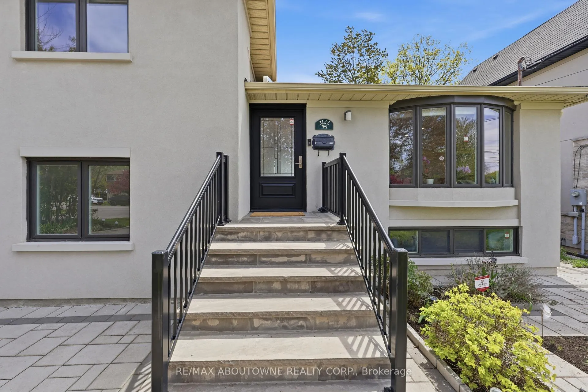 Photo 6 of 2122 Bridge Road, Oakville, West — HOMEH