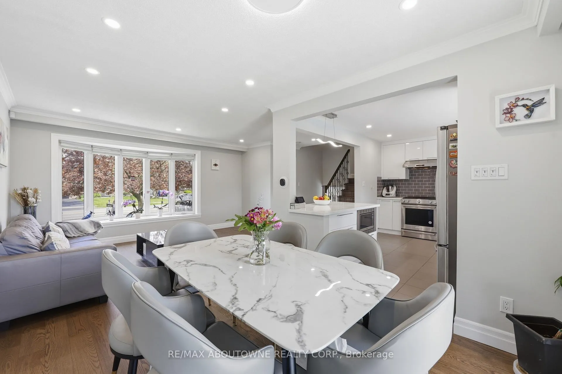 Photo 13 of 2122 Bridge Road, Oakville, West — HOMEH