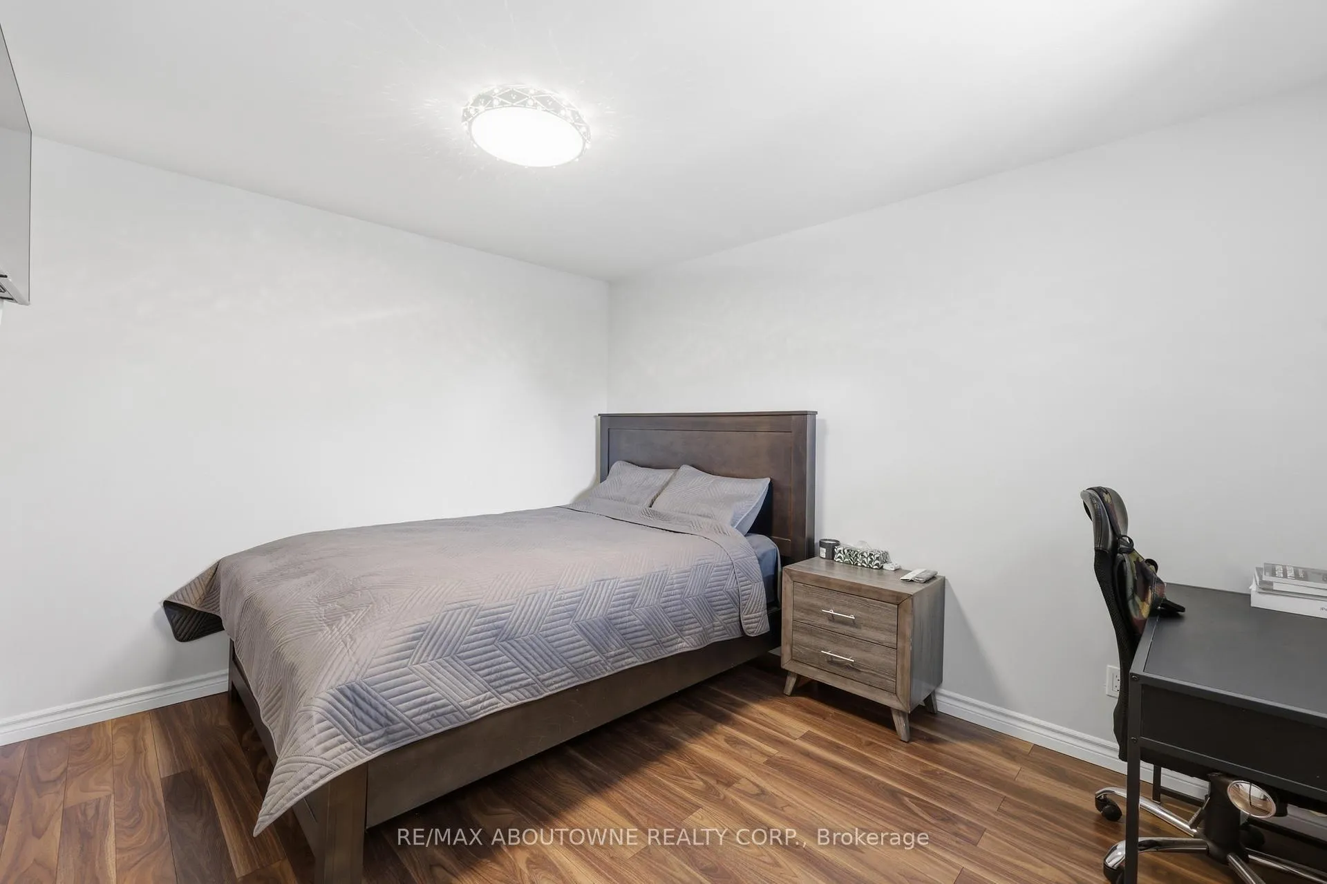 Photo 29 of 2122 Bridge Road, Oakville, West — HOMEH