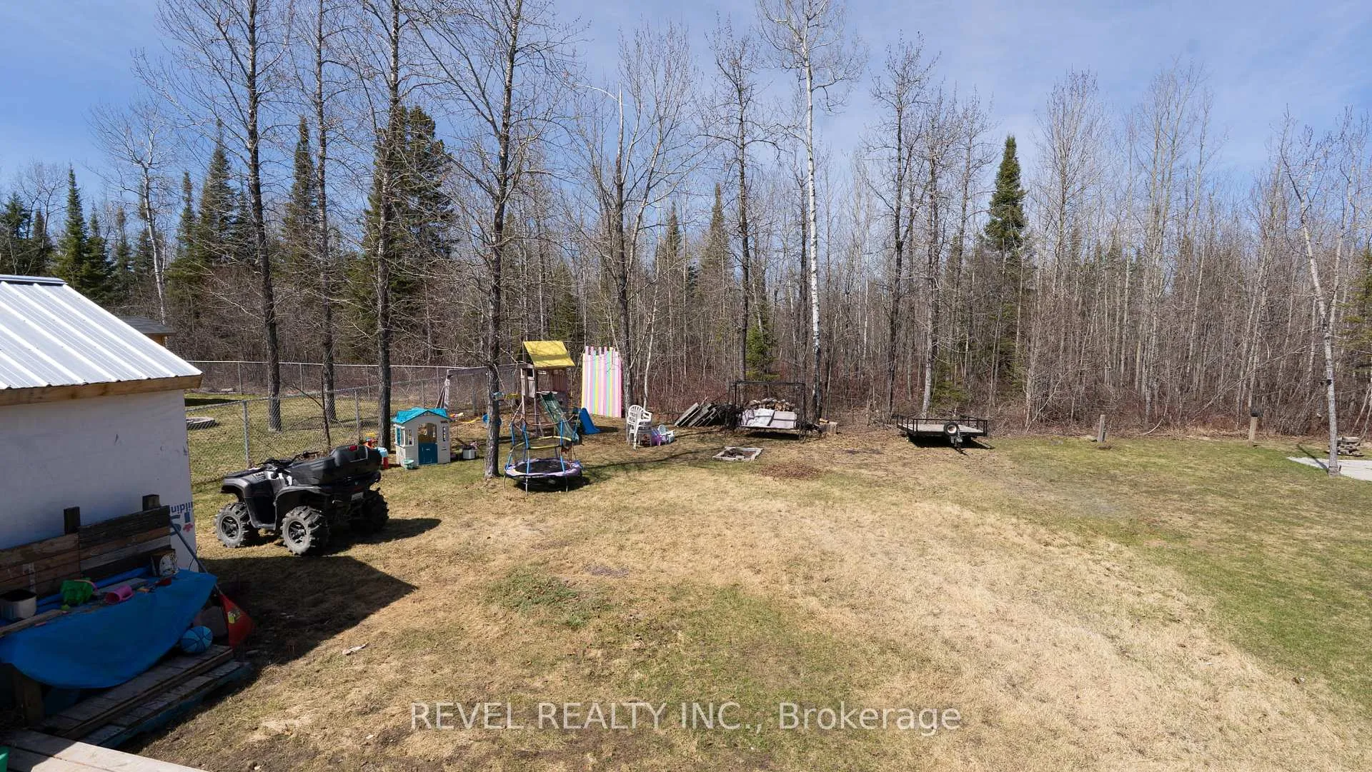 Photo 20 of 11 Fifth Street, Cochrane — HOMEH
