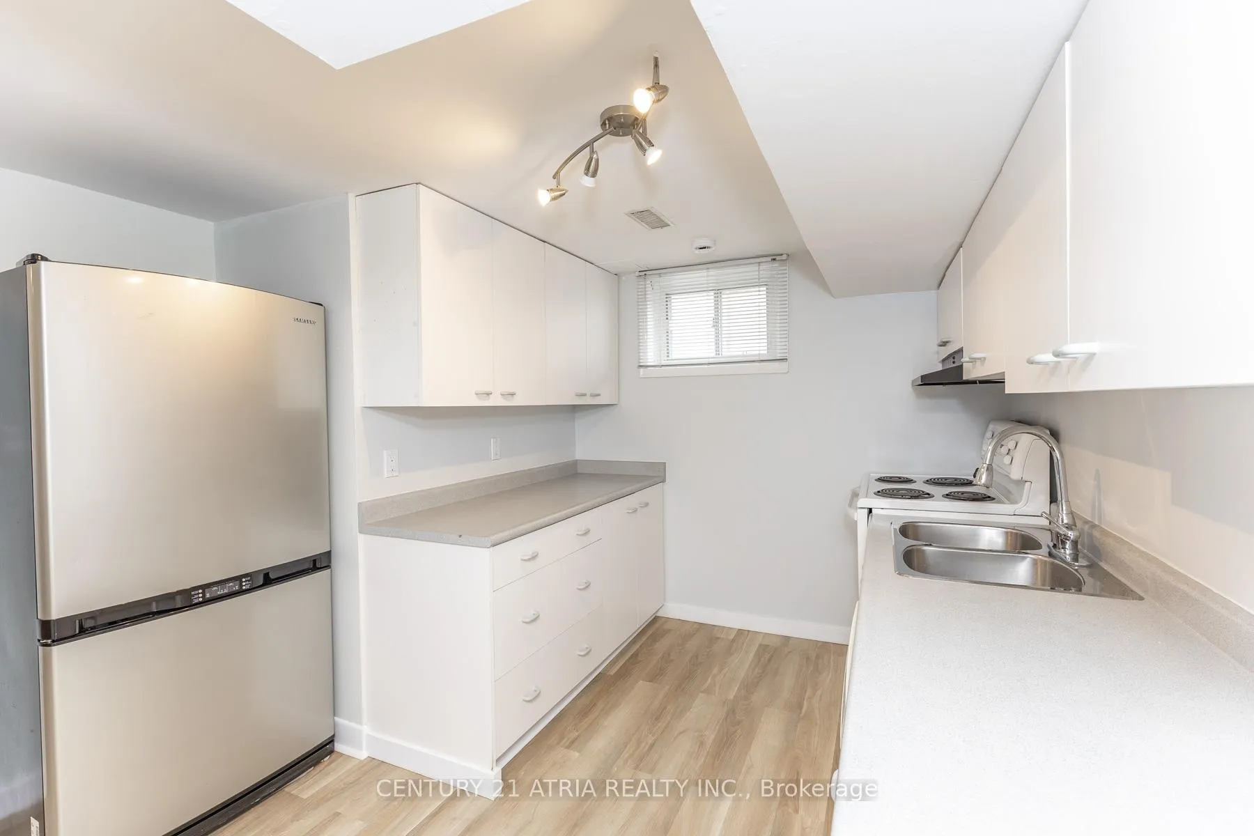 Photo 11 of Unit Bsmt, 805 Batory Avenue, Pickering, West Shore — HOMEH