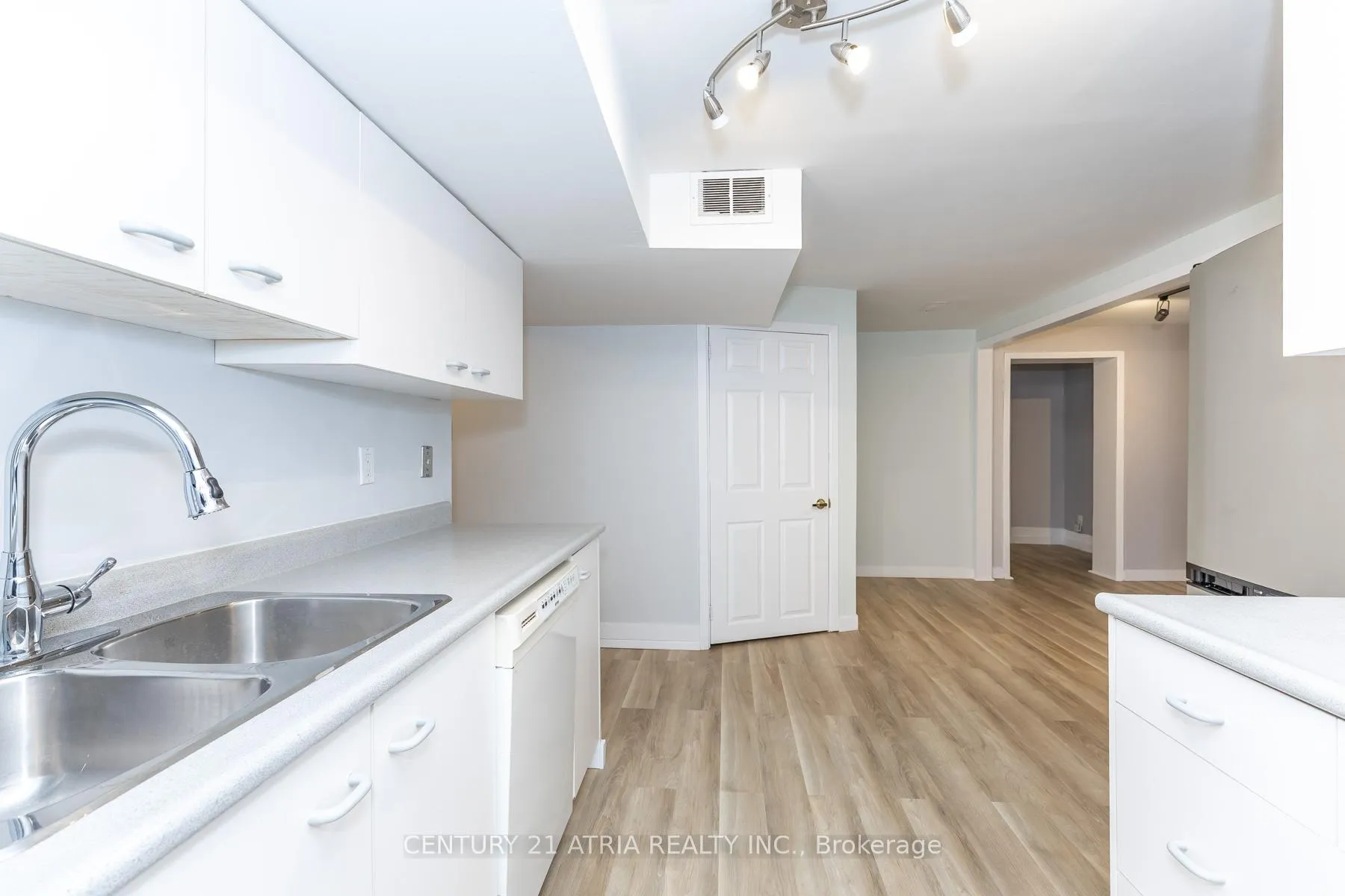 Photo 12 of Unit Bsmt, 805 Batory Avenue, Pickering, West Shore — HOMEH