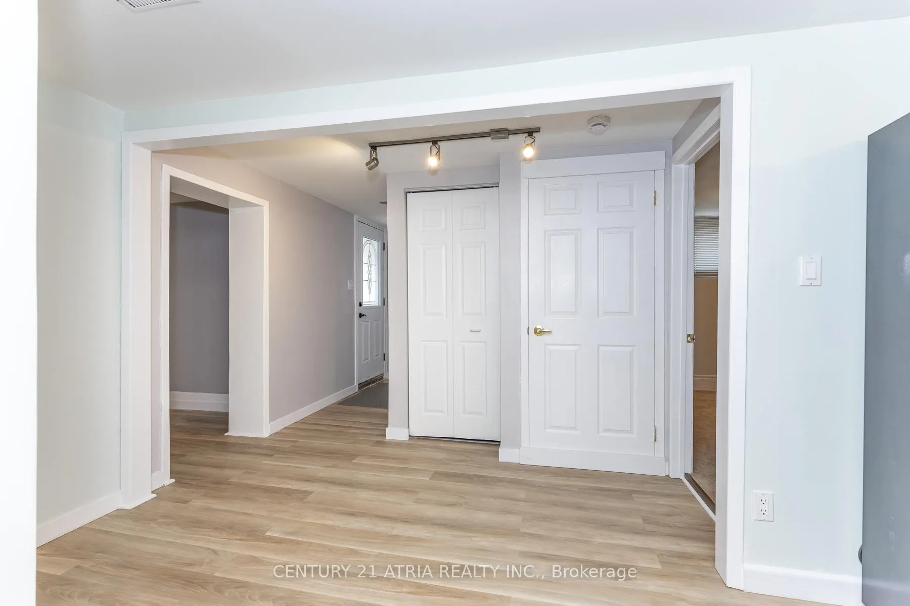 Photo 13 of Unit Bsmt, 805 Batory Avenue, Pickering, West Shore — HOMEH