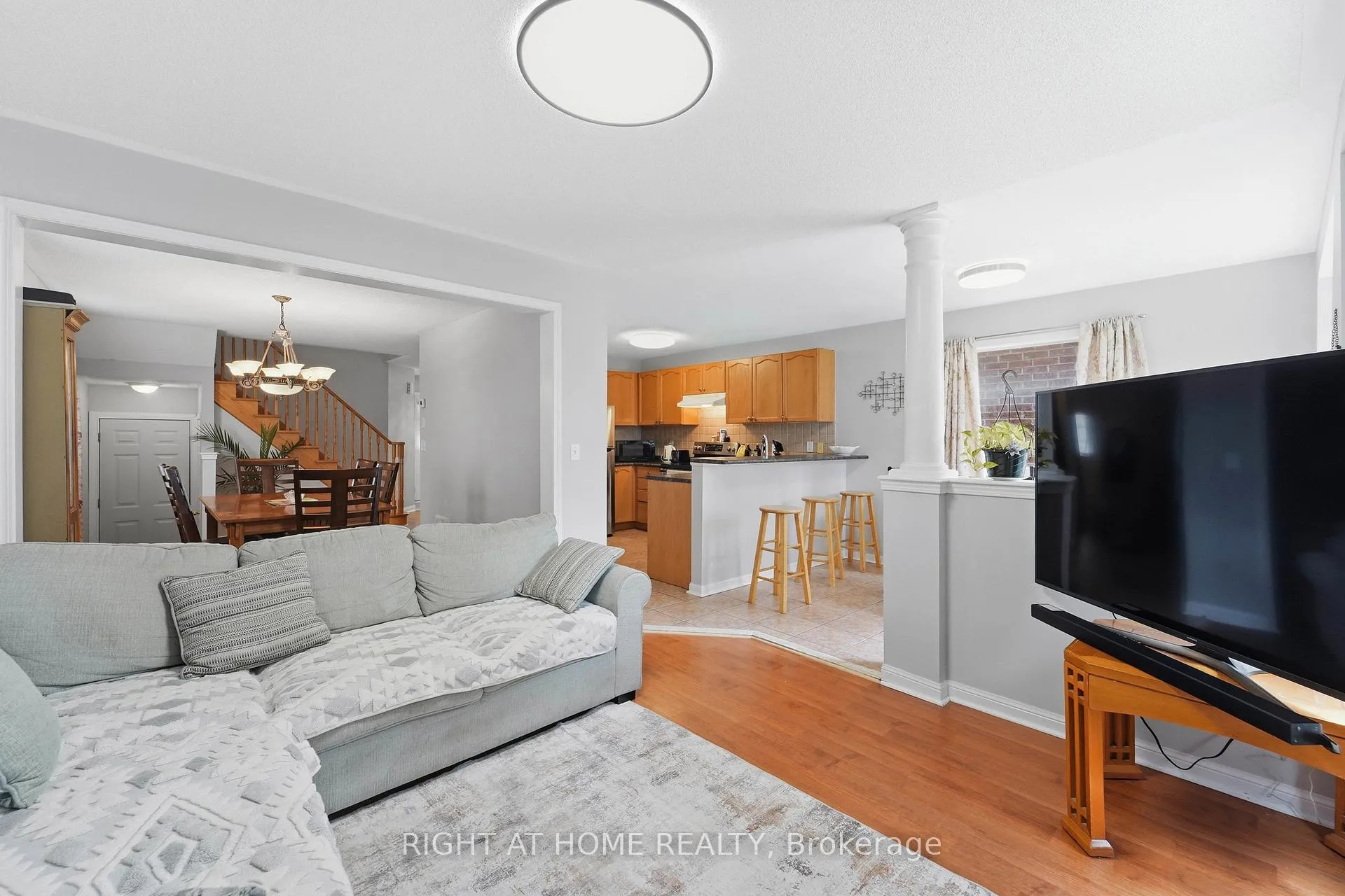 Photo 9 of 83 Headwater Road, Caledon, Bolton West — HOMEH