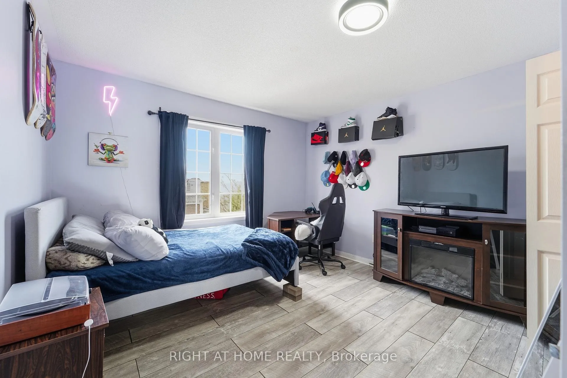 Photo 13 of 83 Headwater Road, Caledon, Bolton West — HOMEH