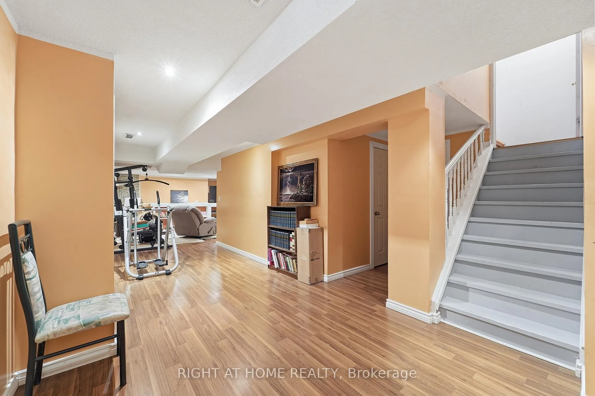 Photo 23 of 83 Headwater Road, Caledon, Bolton West — HOMEH