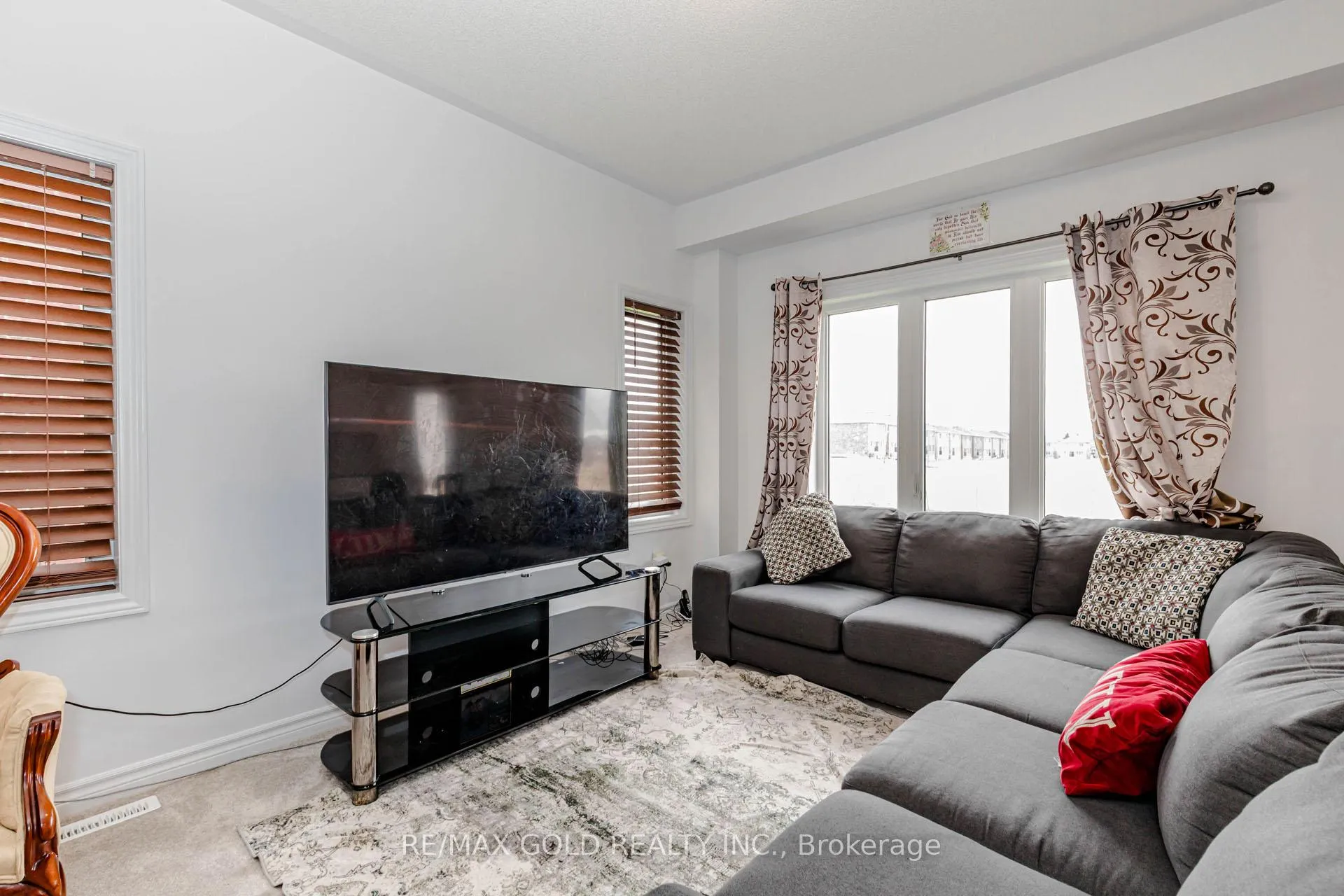 Photo 5 of 112 Seeley Avenue, Southgate — HOMEH