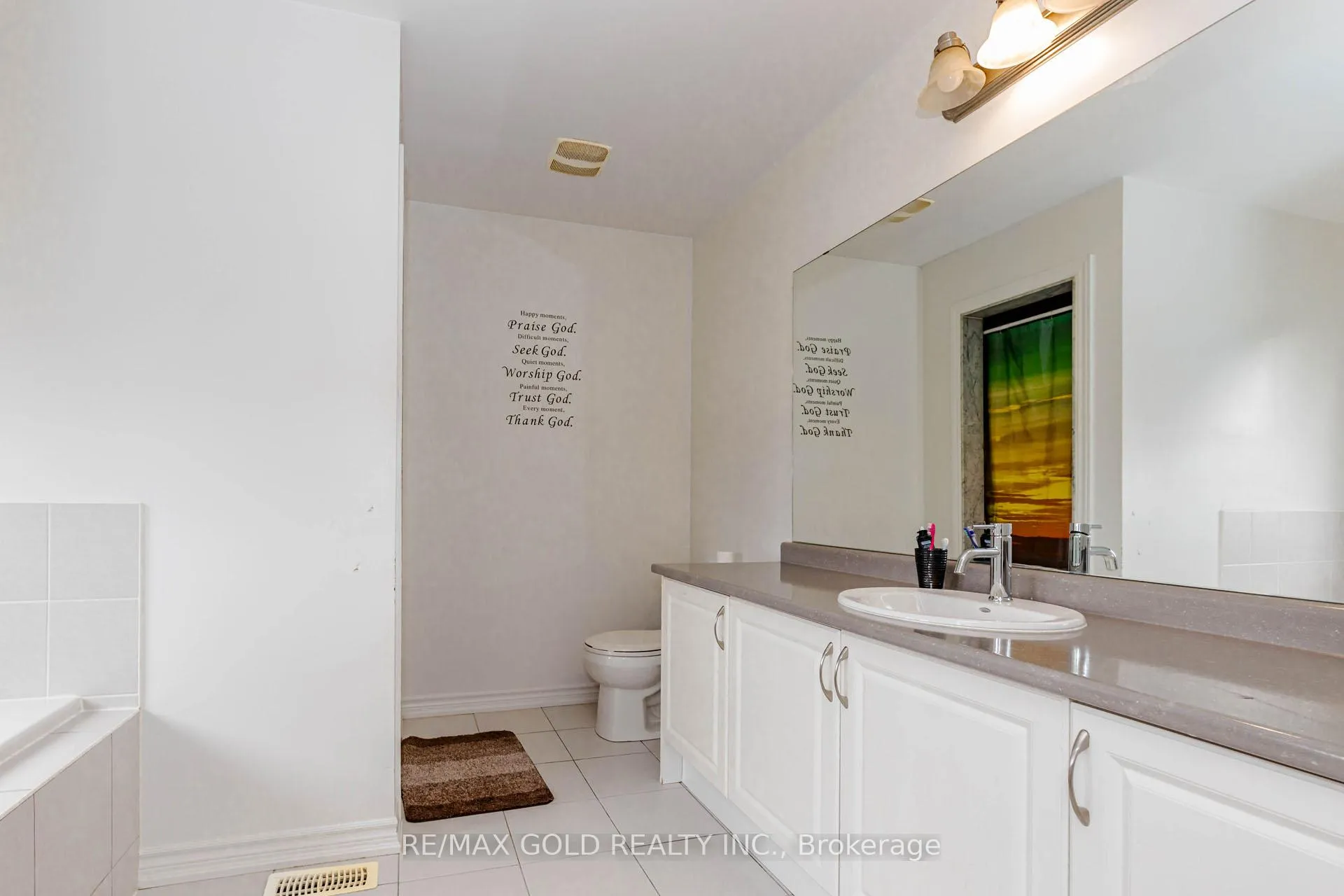 Photo 12 of 112 Seeley Avenue, Southgate — HOMEH