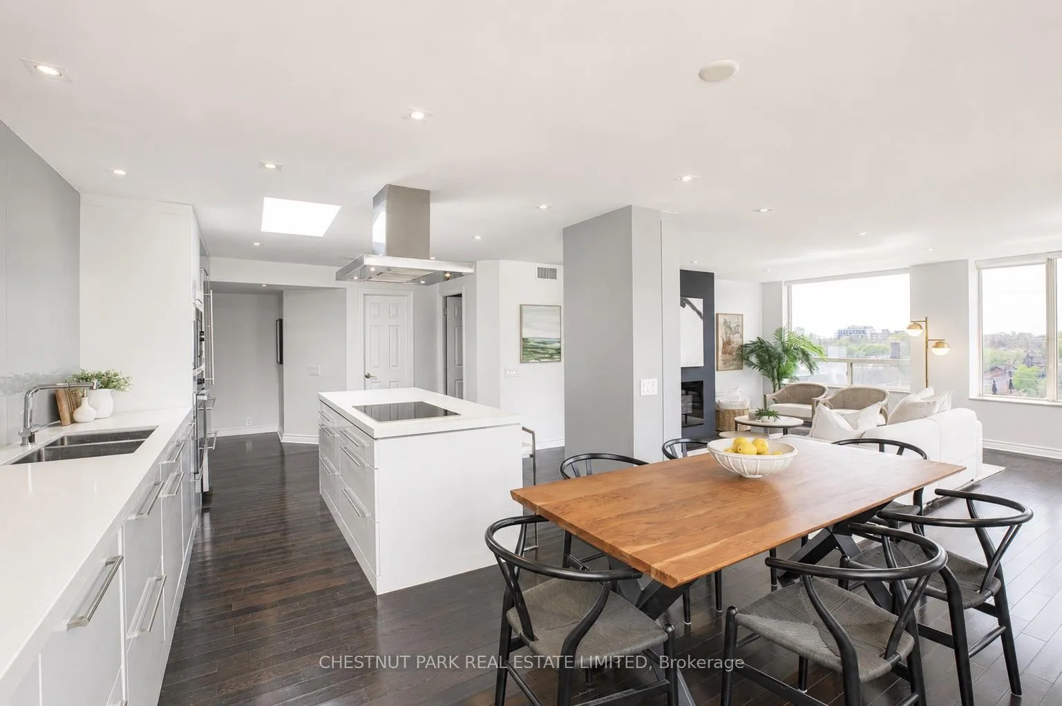 Photo 7 of Unit PH 702, 1177 Yonge Street, Toronto, Rosedale-Moore Park — HOMEH