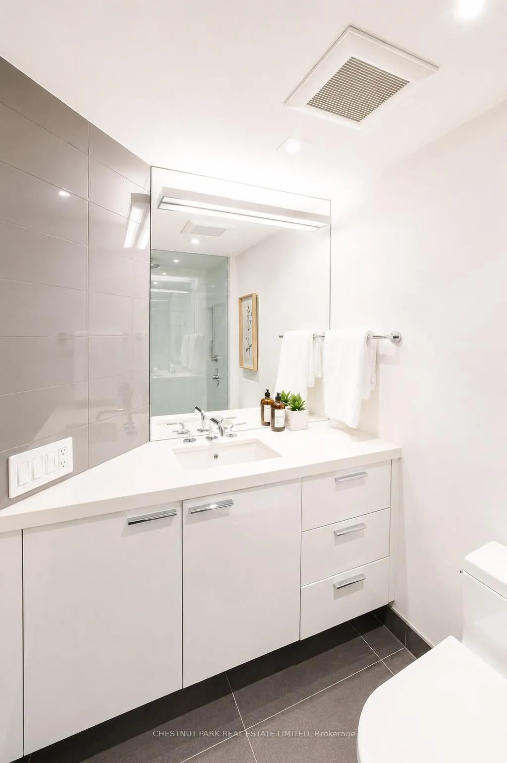 Photo 31 of Unit PH 702, 1177 Yonge Street, Toronto, Rosedale-Moore Park — HOMEH