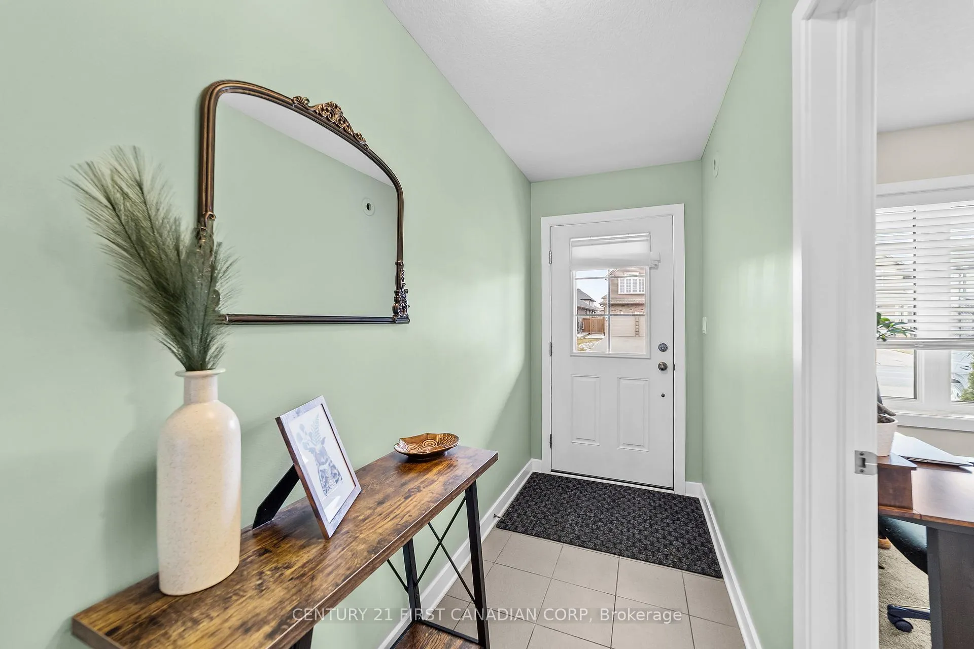 Photo 3 of 41 Ambrosia Path, St. Thomas — HOMEH