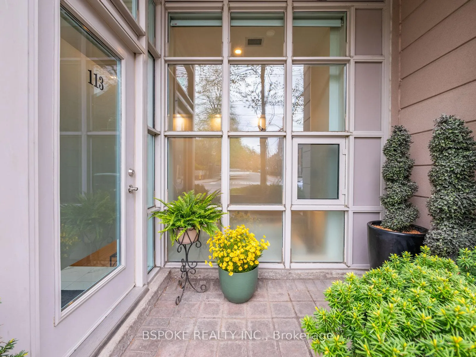 Photo 4 of Unit 113, 437 Roncesvalles Avenue, Toronto, Roncesvalles — HOMEH