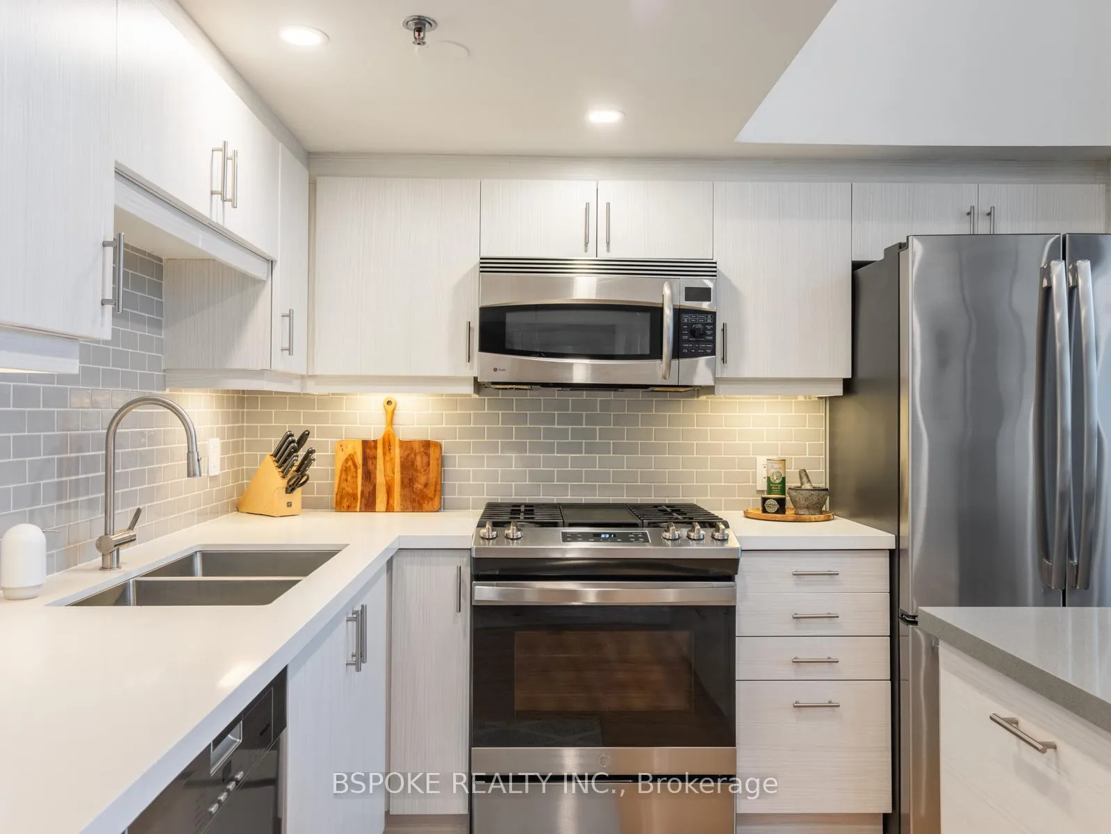 Photo 16 of Unit 113, 437 Roncesvalles Avenue, Toronto, Roncesvalles — HOMEH