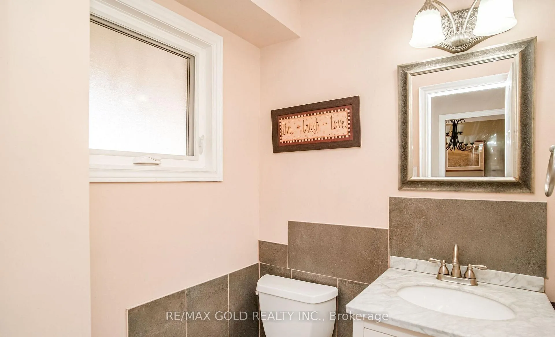 Photo 8 of 8 Oldham Crescent, Brampton, Snelgrove — HOMEH