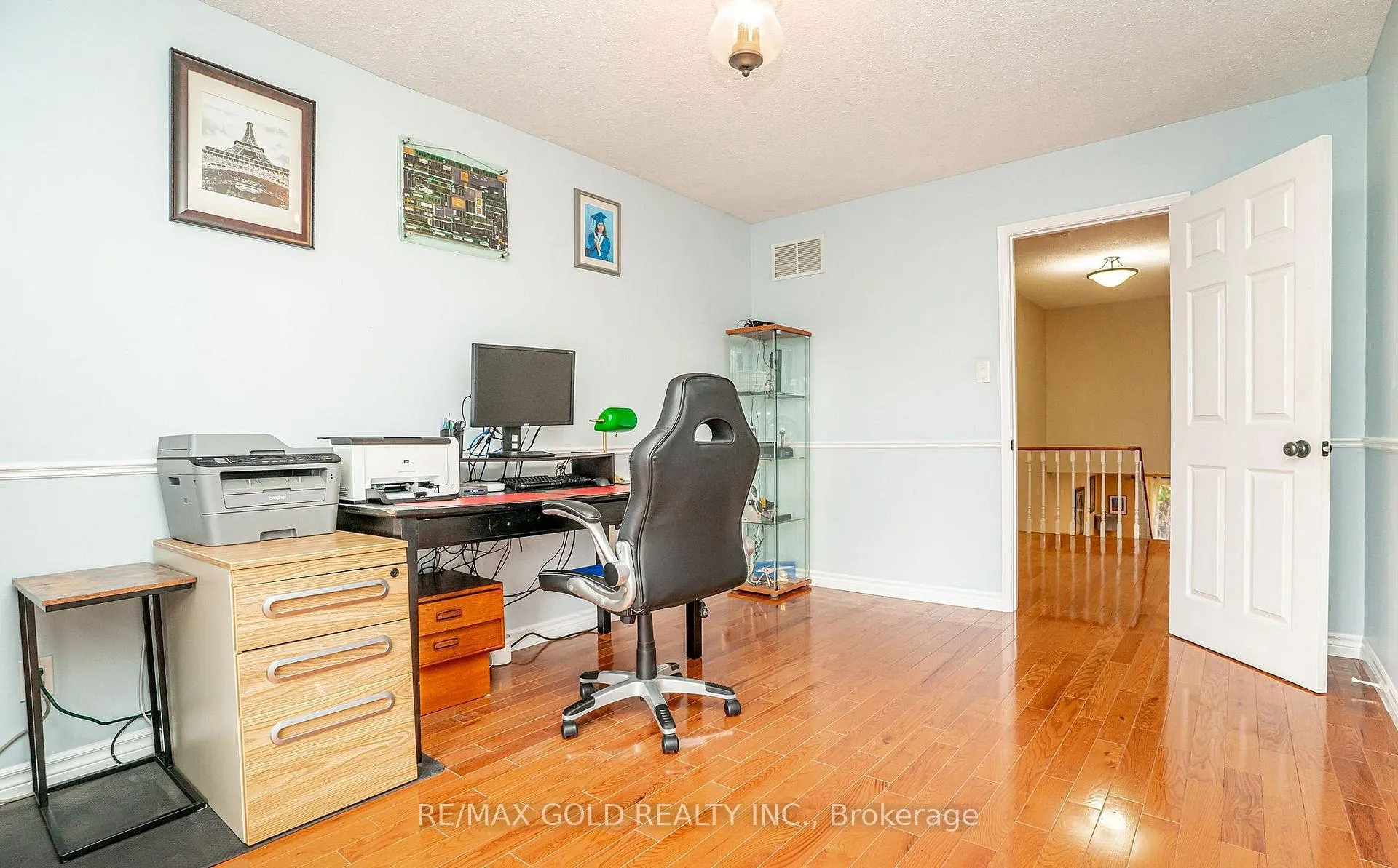 Photo 29 of 8 Oldham Crescent, Brampton, Snelgrove — HOMEH