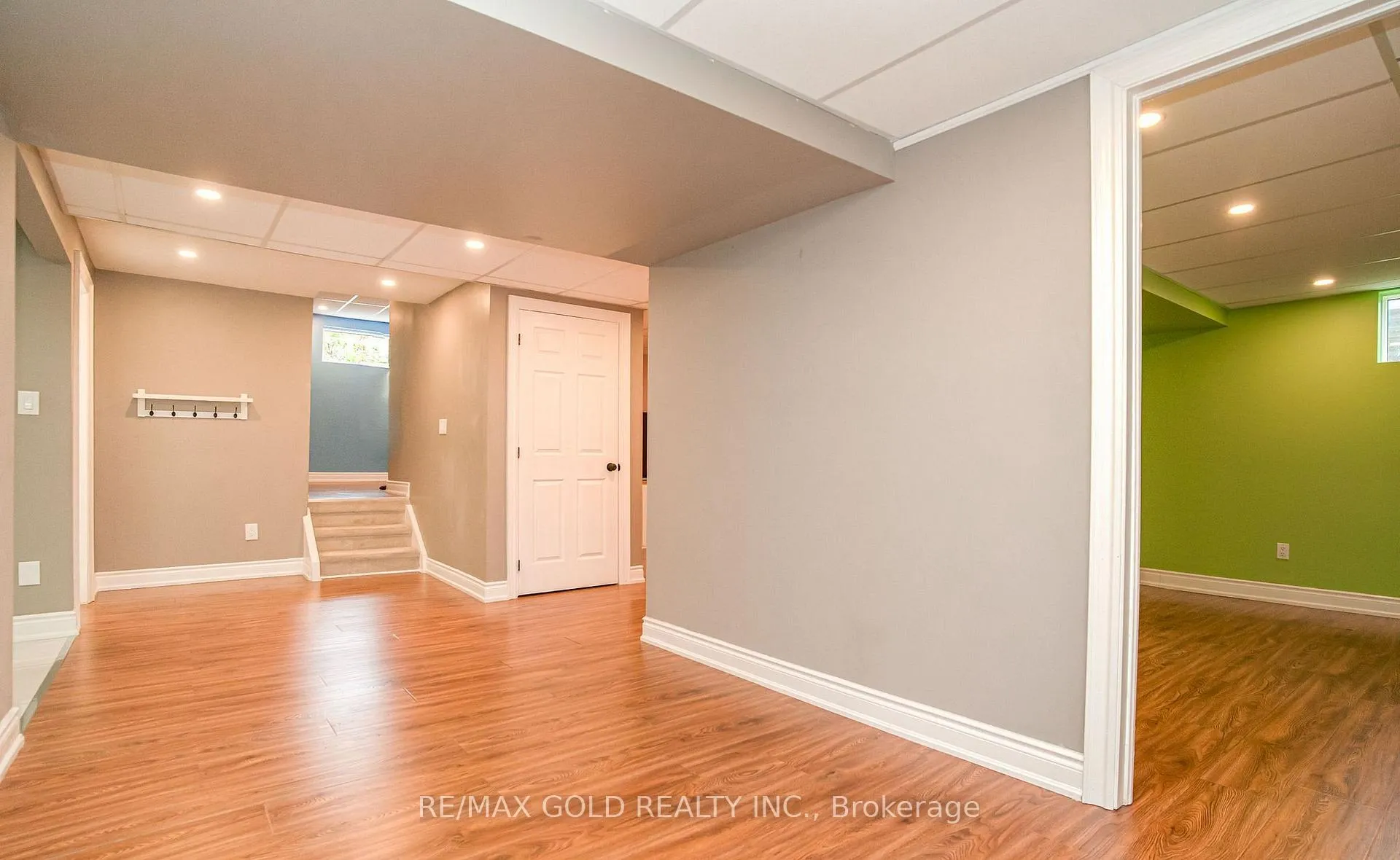 Photo 31 of 8 Oldham Crescent, Brampton, Snelgrove — HOMEH