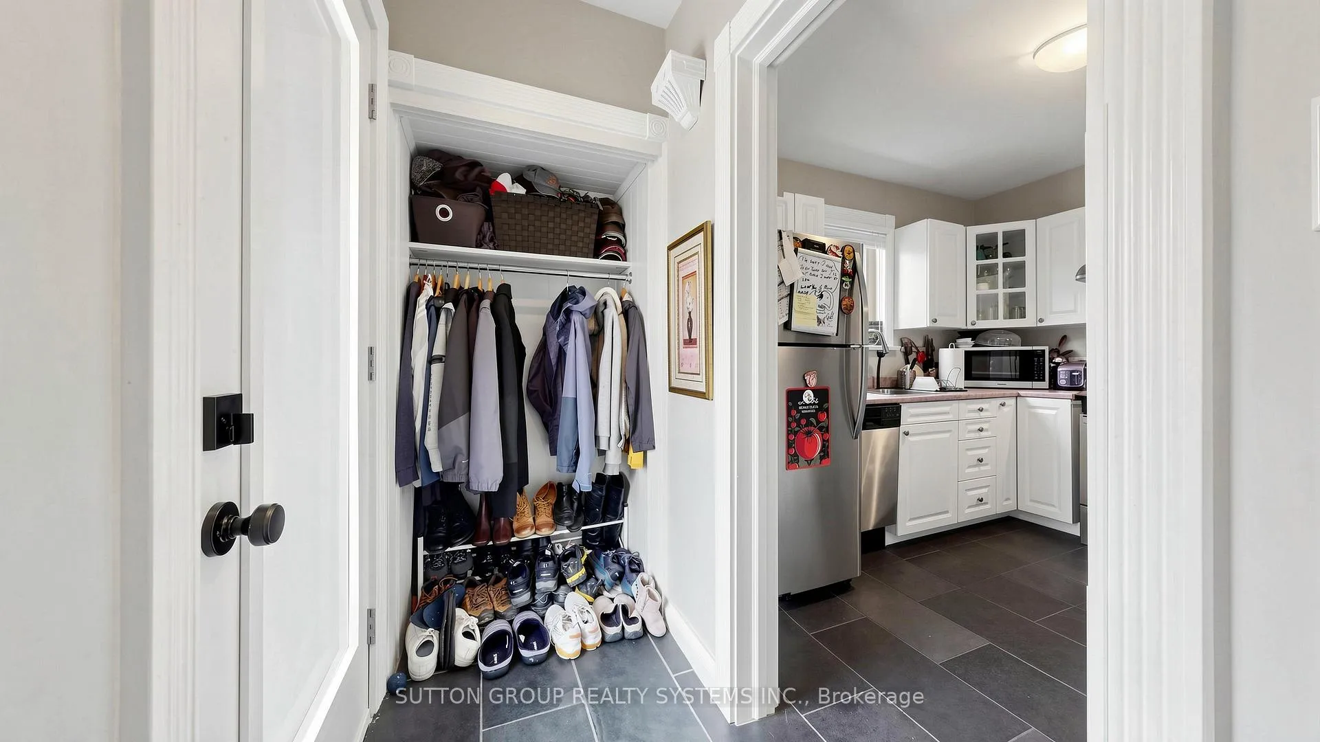 Photo 18 of 14 Elsfield Road, Etobicoke, Stonegate-Queensway — HOMEH