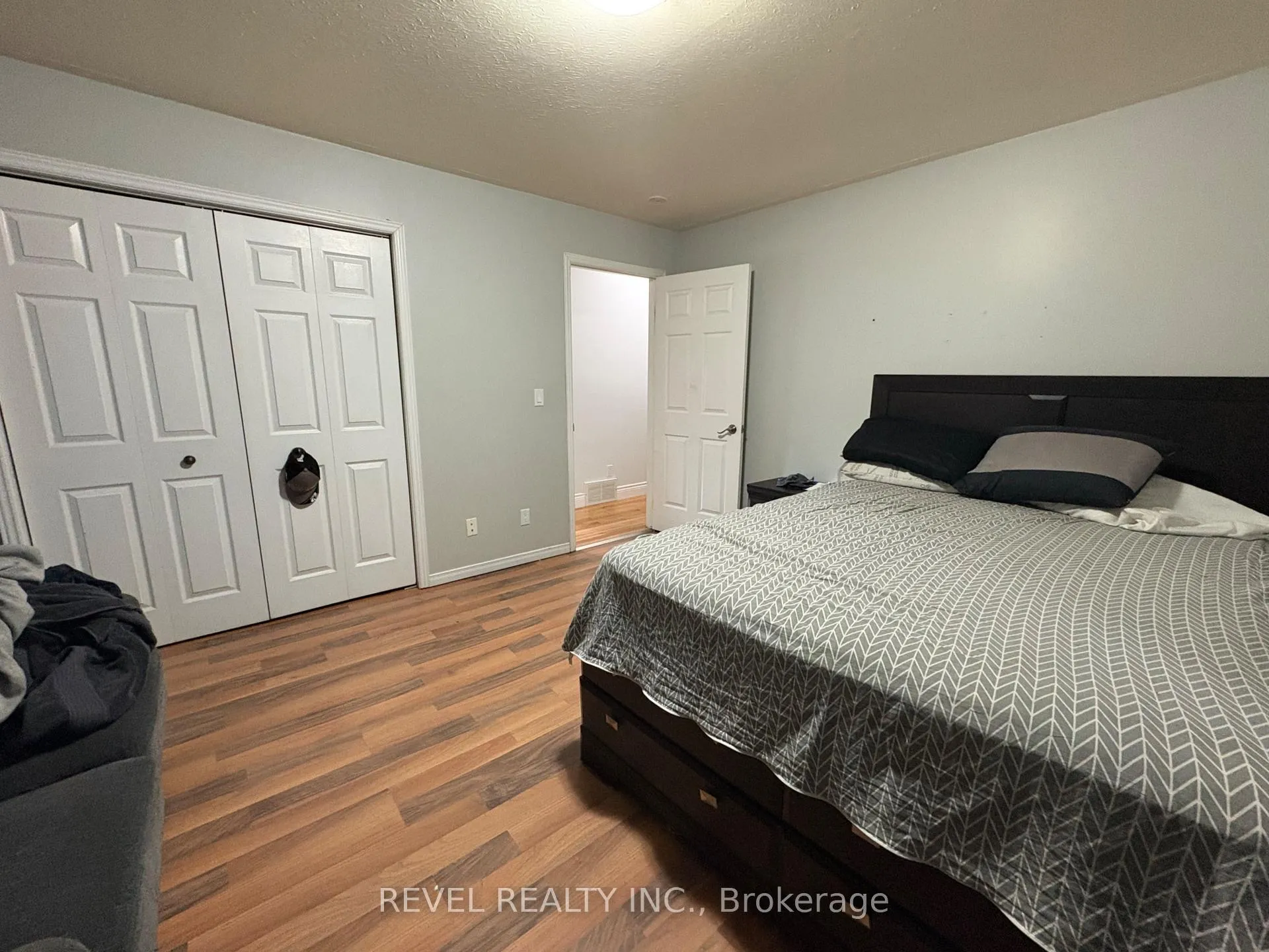 Photo 21 of 97 Fourteenth Avenue, Cochrane — HOMEH
