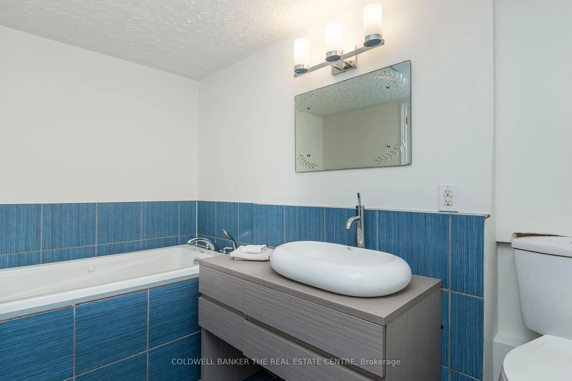 Photo 23 of 461 Alberta Street, Tay, Port McNicoll — HOMEH