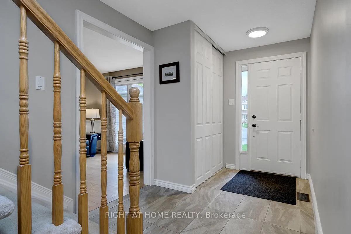 Photo 2 of 1899 Rosewind Court, Ottawa, Chapel Hill — HOMEH