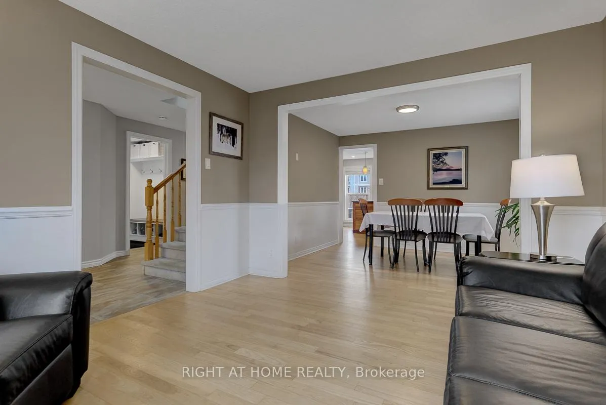 Photo 6 of 1899 Rosewind Court, Ottawa, Chapel Hill — HOMEH