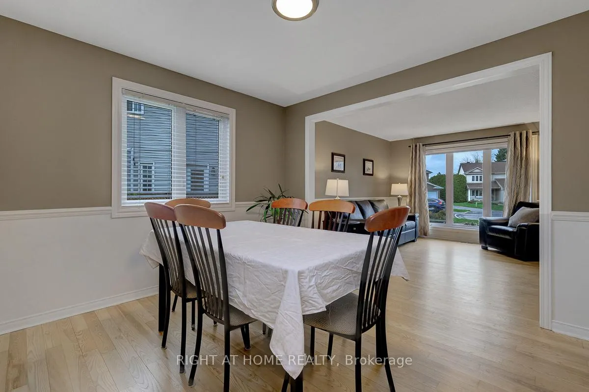 Photo 18 of 1899 Rosewind Court, Ottawa, Chapel Hill — HOMEH