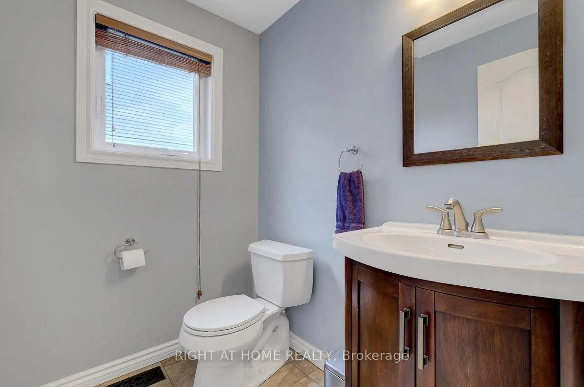 Photo 19 of 1899 Rosewind Court, Ottawa, Chapel Hill — HOMEH